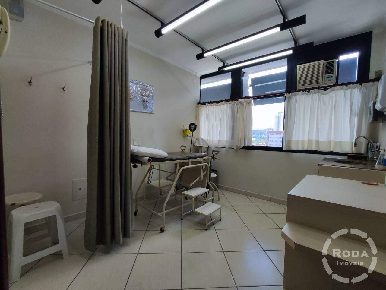 Sala para aluguel no Encruzilhada: 