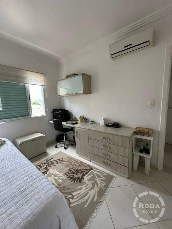 Apartamento à venda no Ponta da Praia: 