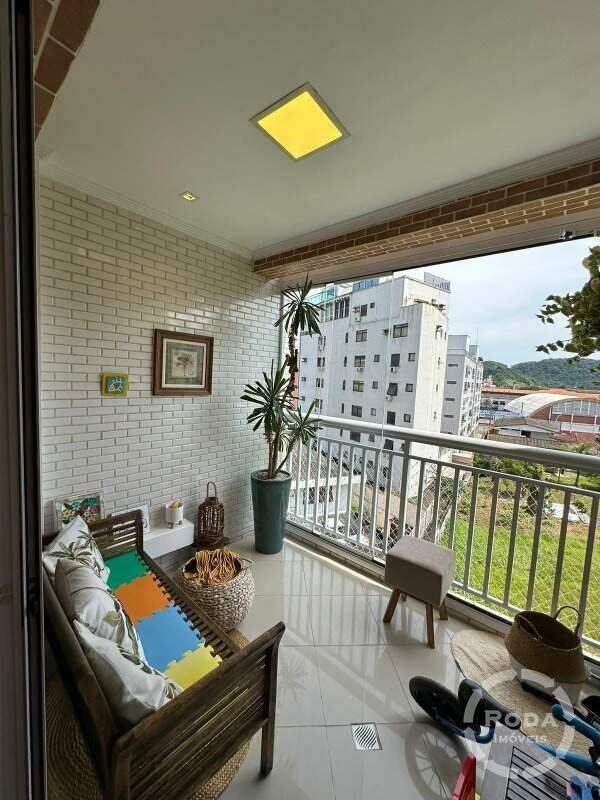 Apartamento à venda no Ponta da Praia: 