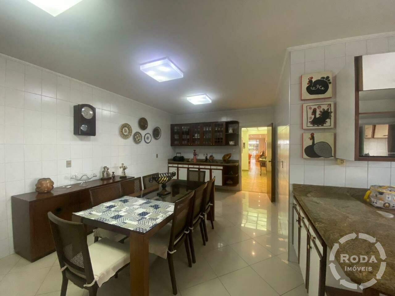 Apartamento à venda no Ponta da Praia: 