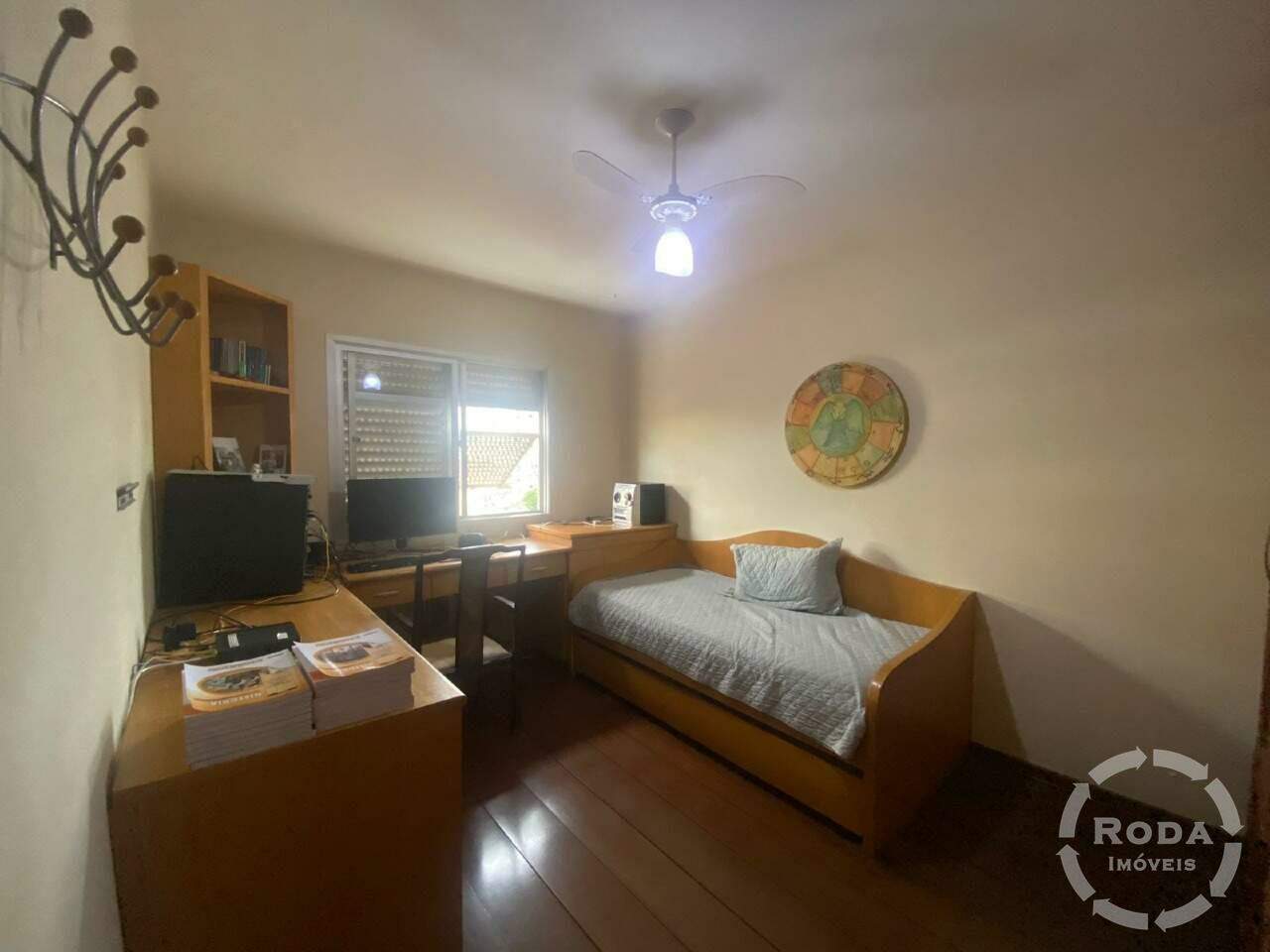 Apartamento à venda no Ponta da Praia: 
