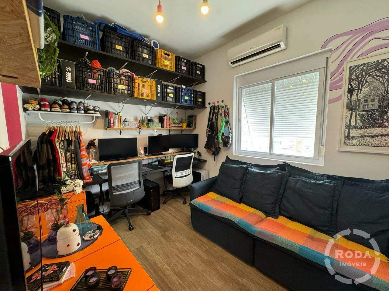 Sala Living à venda no Embaré: 