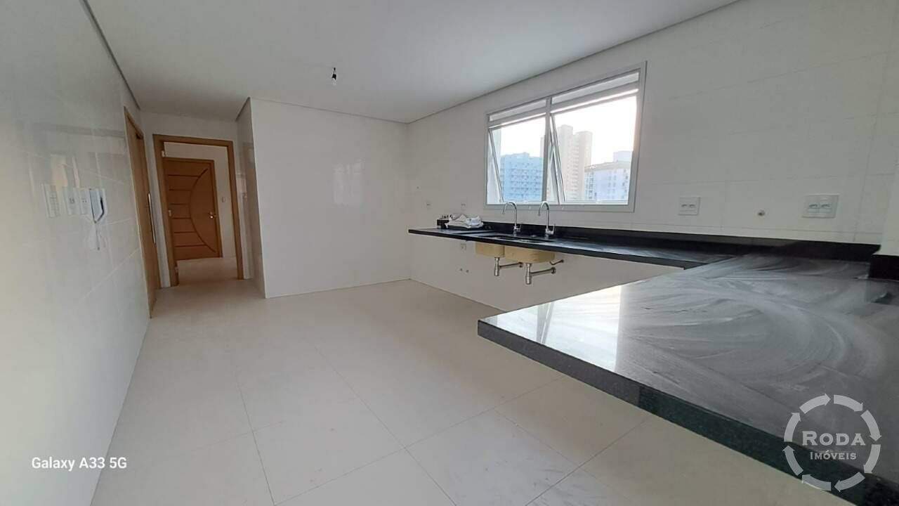 Apartamento à venda no Ponta da Praia: 