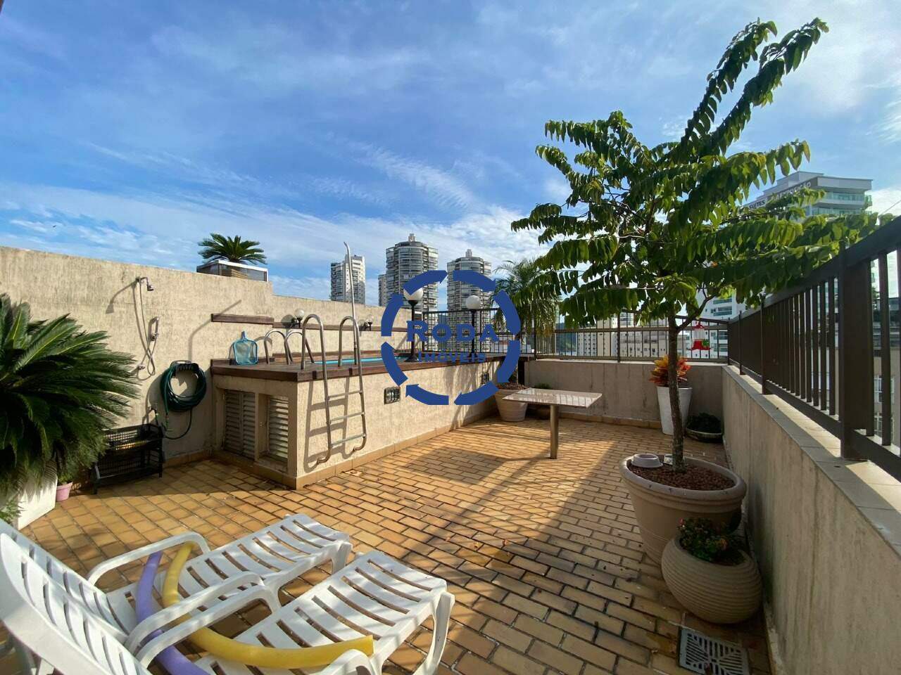Cobertura Duplex à venda no Ponta da Praia: 