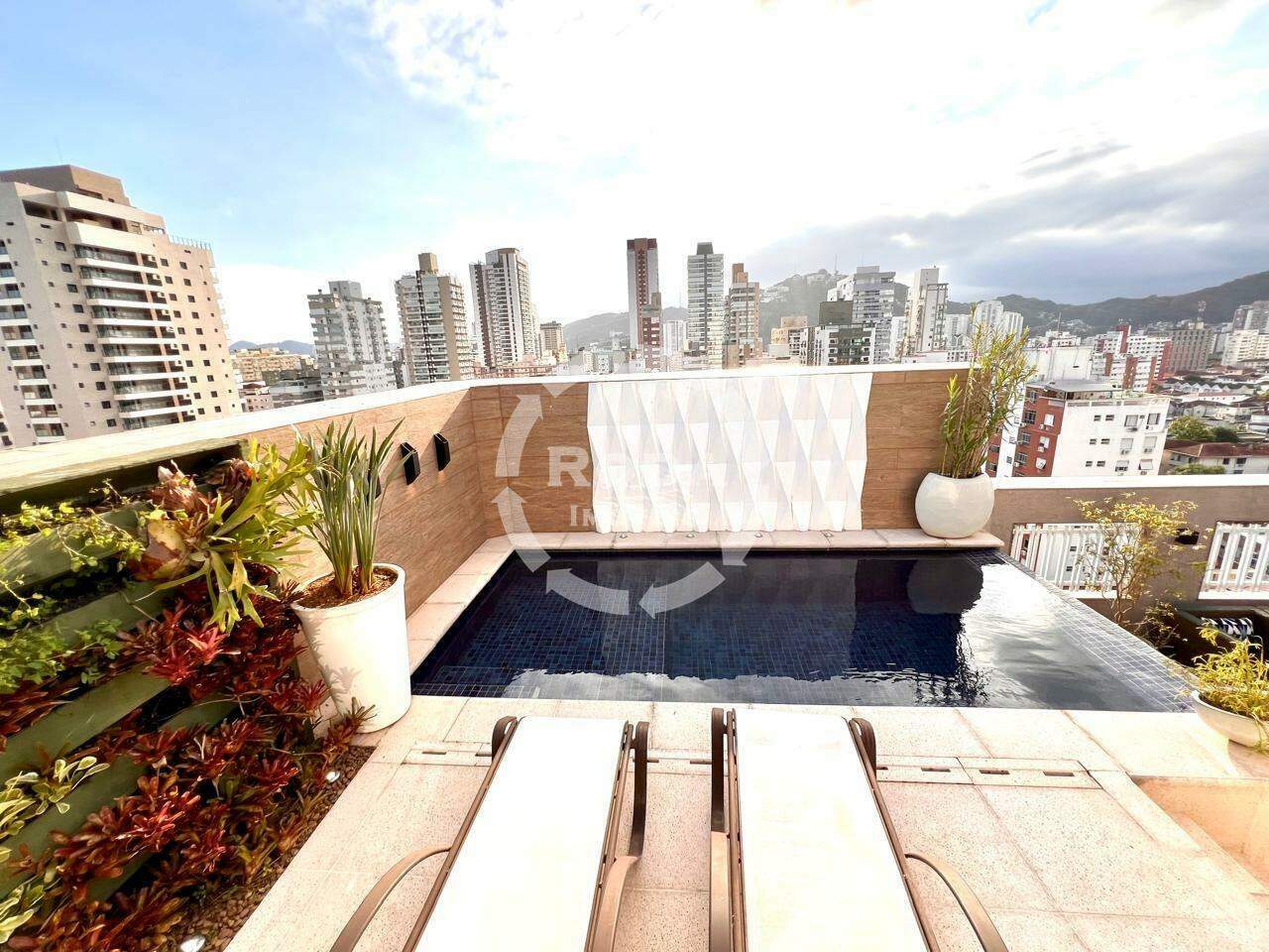 Cobertura Duplex à venda no Pompéia: 