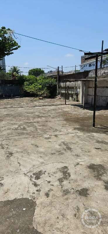 Terreno à venda no Aparecida: 