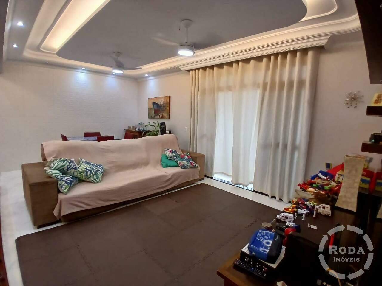 Casa à venda no Embaré: 