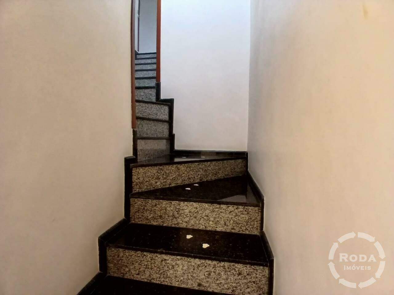 Casa à venda no Embaré: 