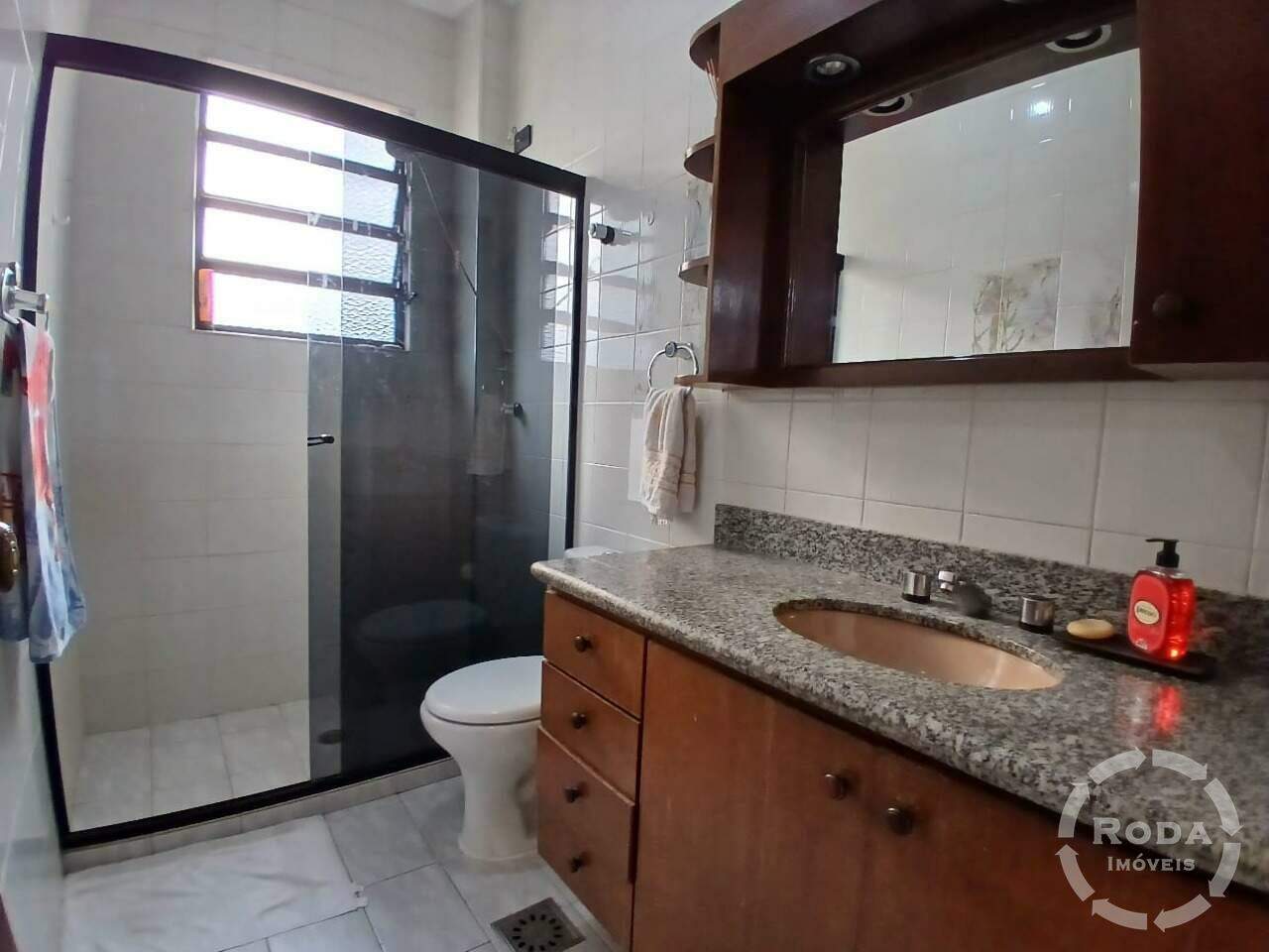 Casa à venda no Embaré: 