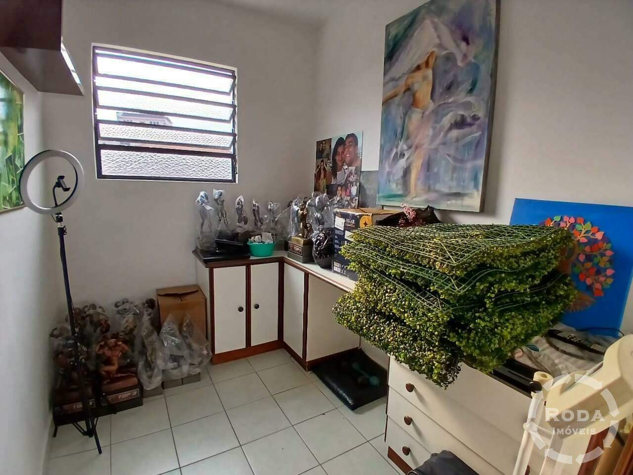 Casa à venda no Embaré: 