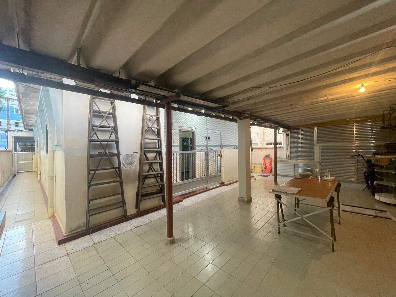 Casa à venda no Ponta da Praia: 