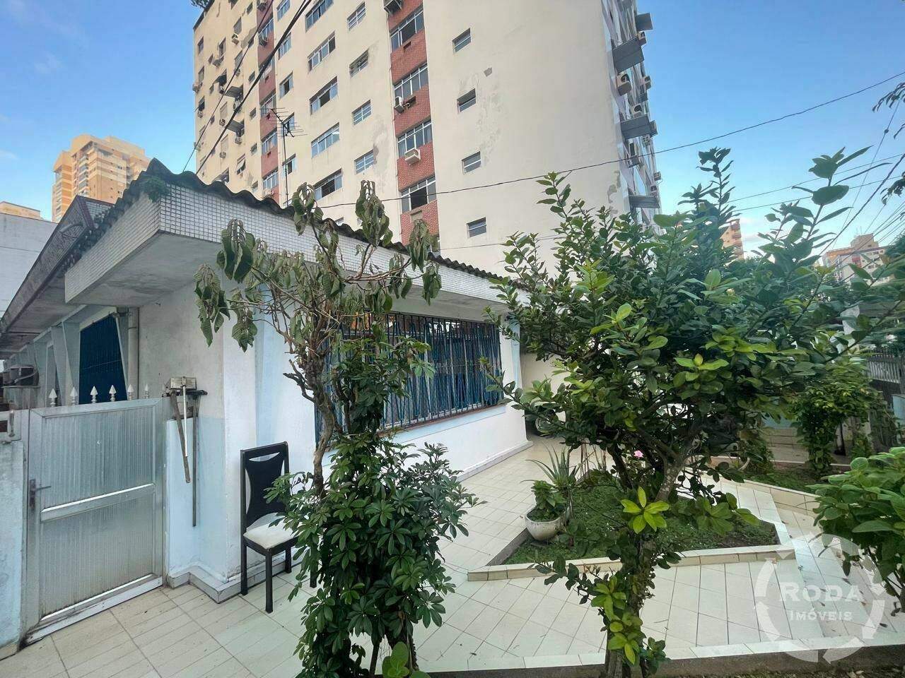 Casa à venda no Ponta da Praia: 