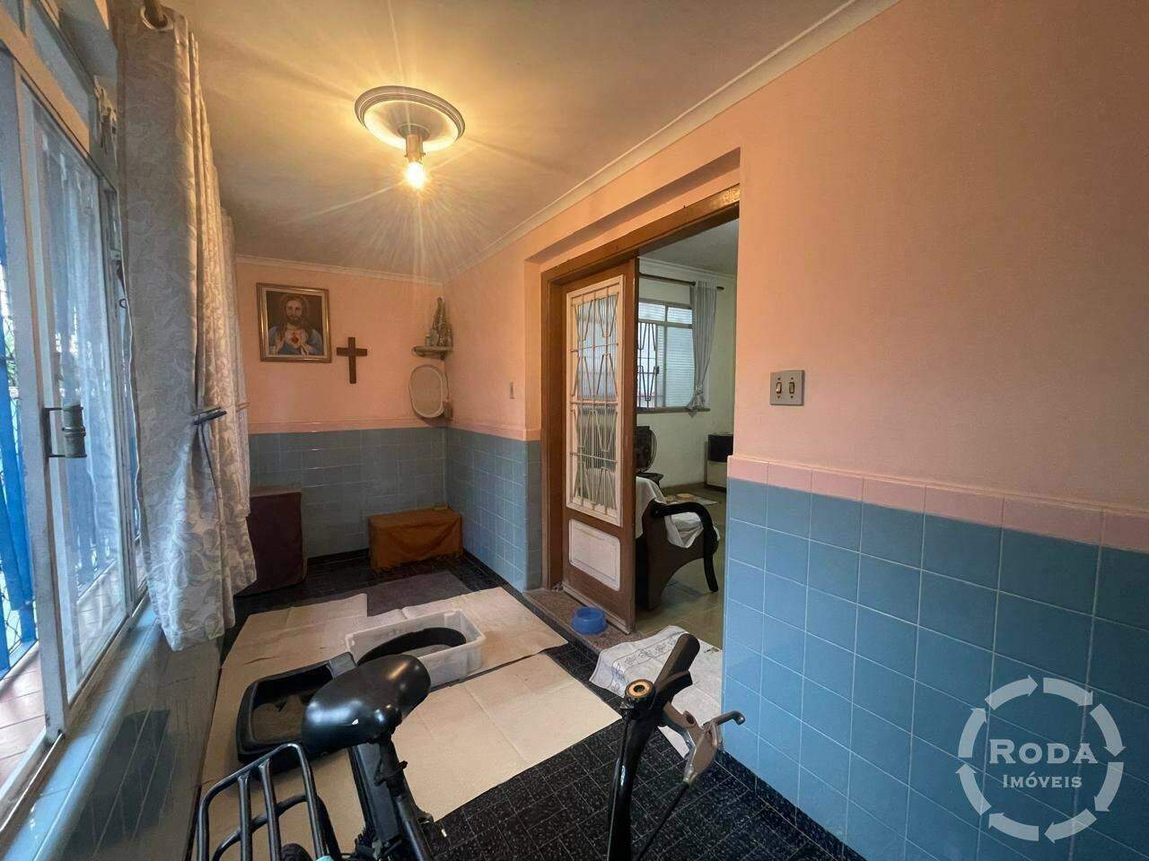 Casa à venda no Ponta da Praia: 