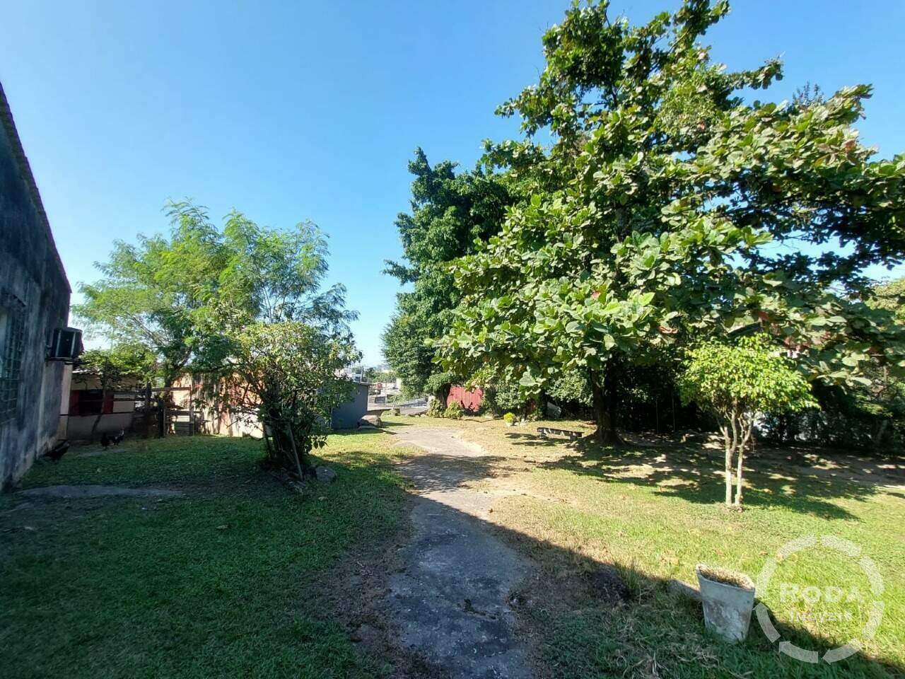 Área à venda no Chico de Paula: 