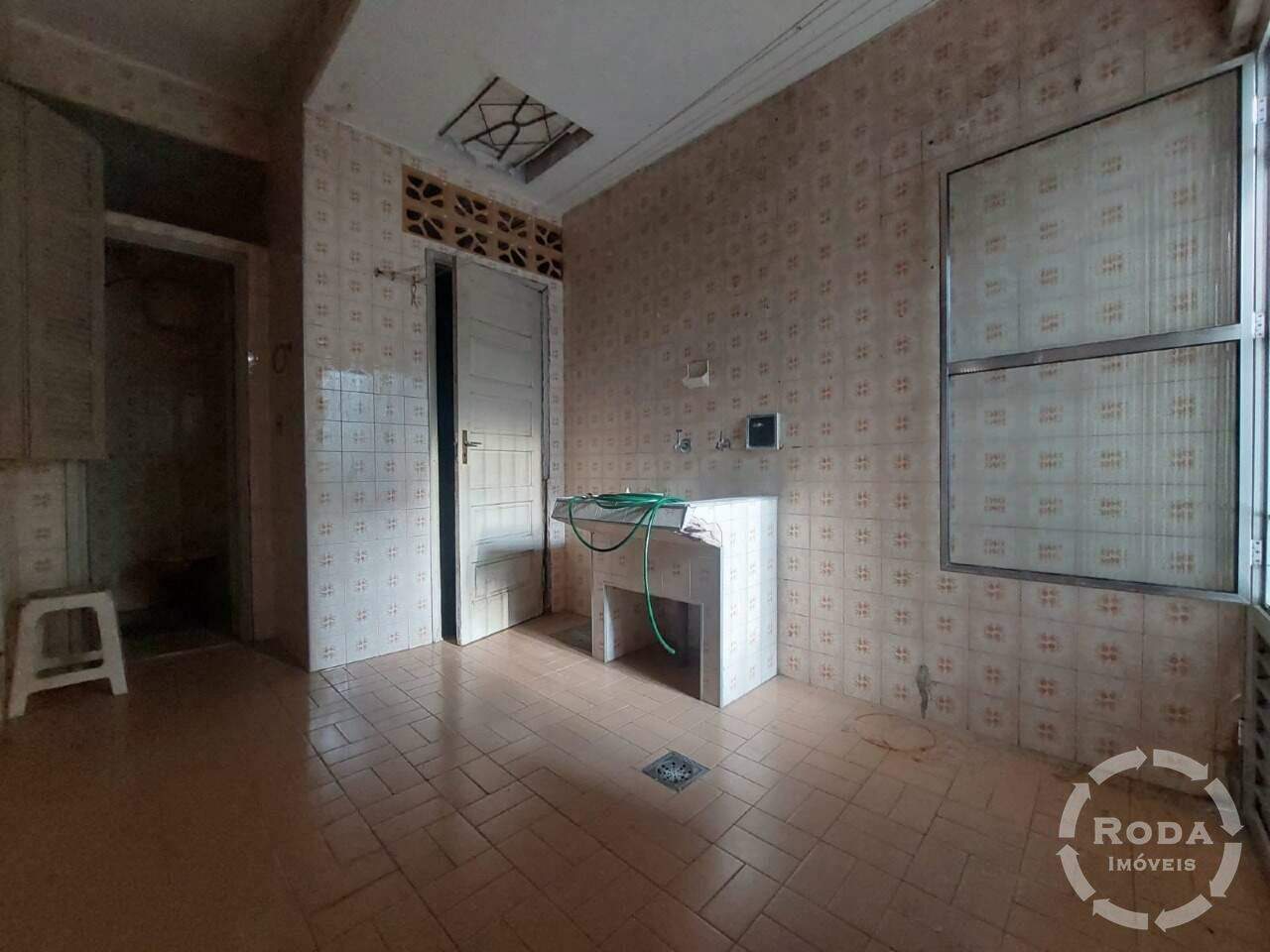 Casa à venda no Ponta da Praia: 