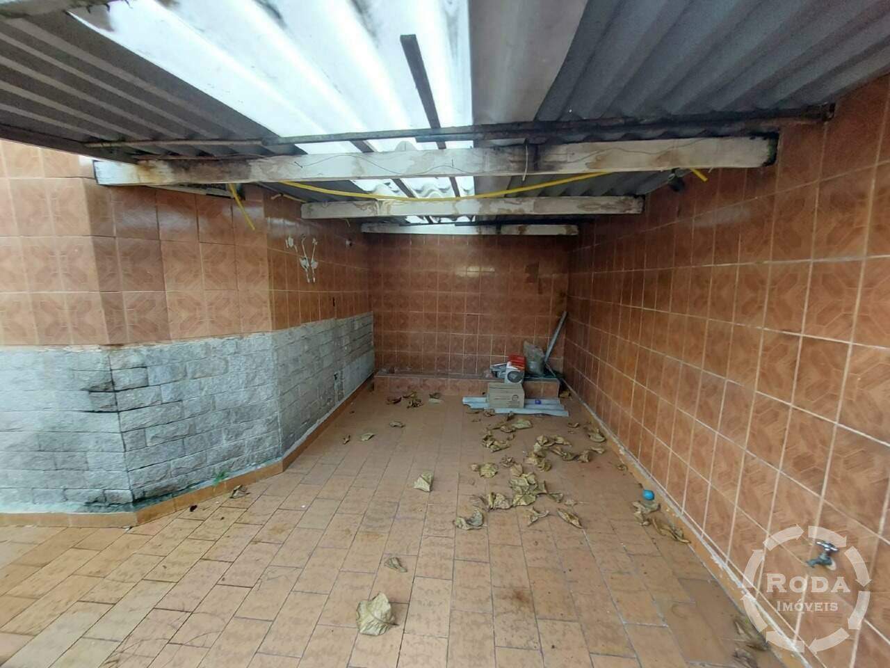 Casa à venda no Ponta da Praia: 