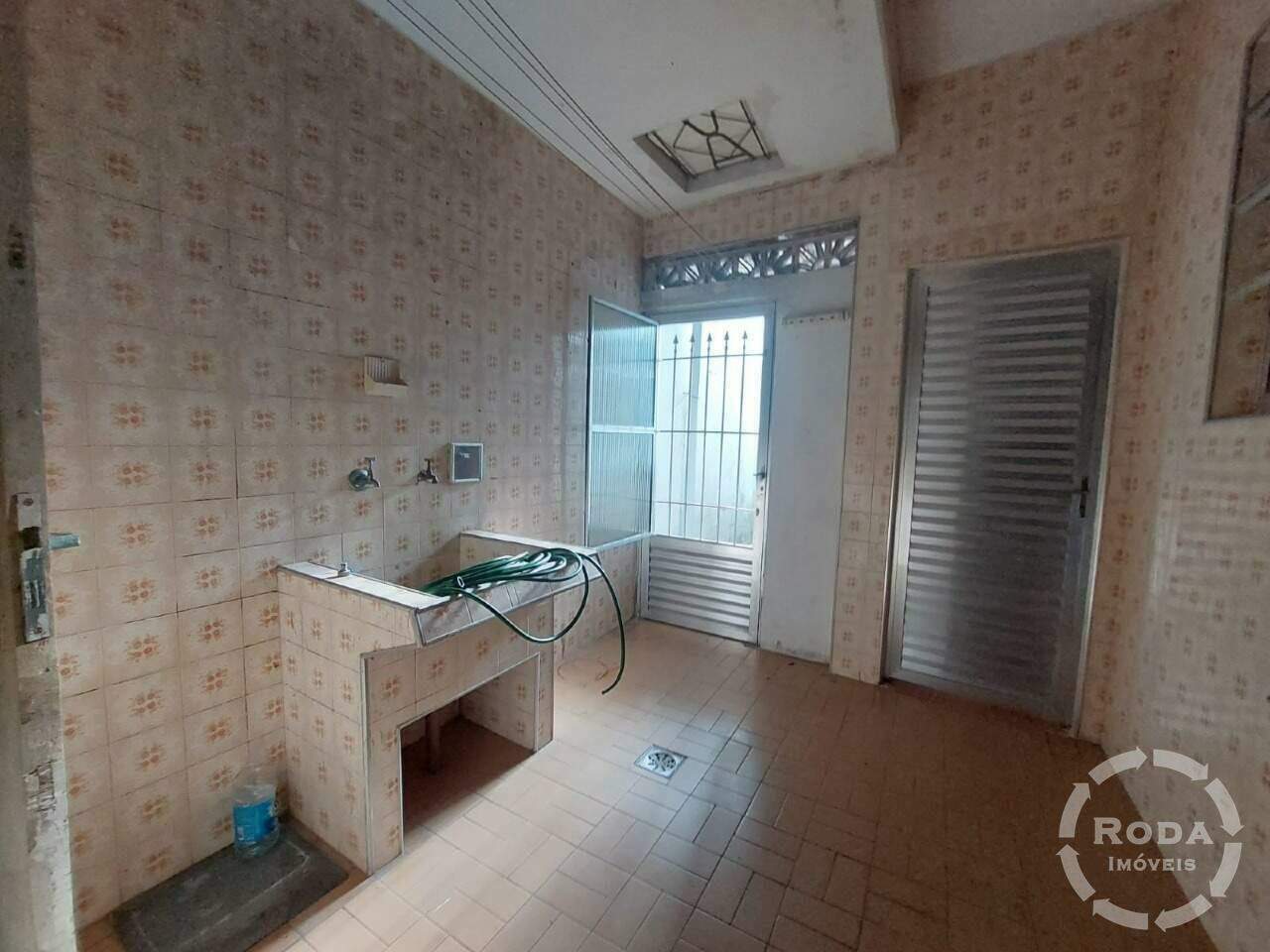 Casa à venda no Ponta da Praia: 