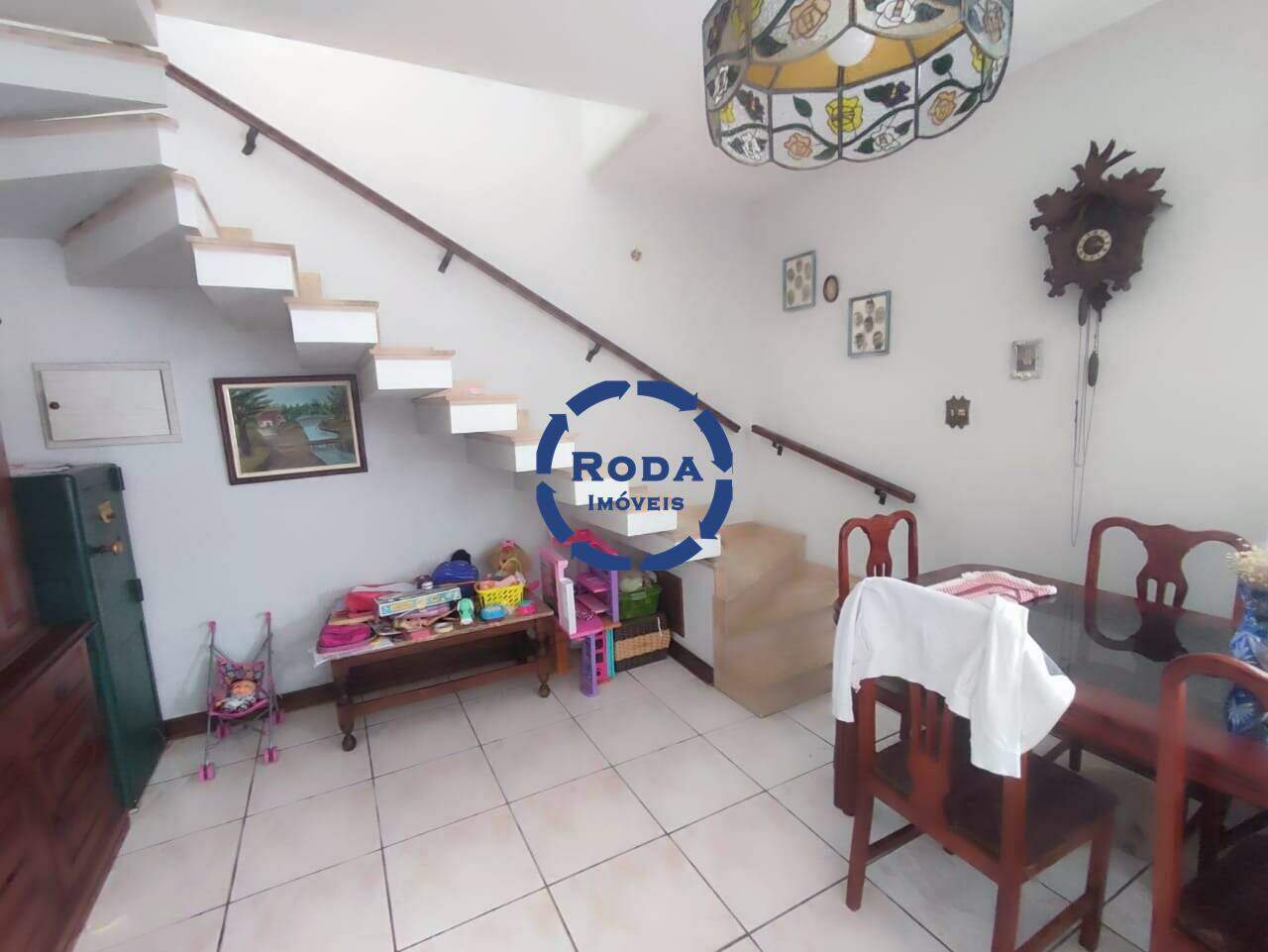 Casa à venda no Ponta da Praia: Sala