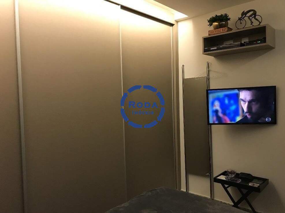 Cobertura à venda no Embaré: 