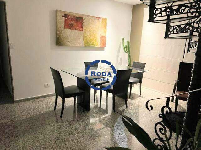 Cobertura à venda no Embaré: 