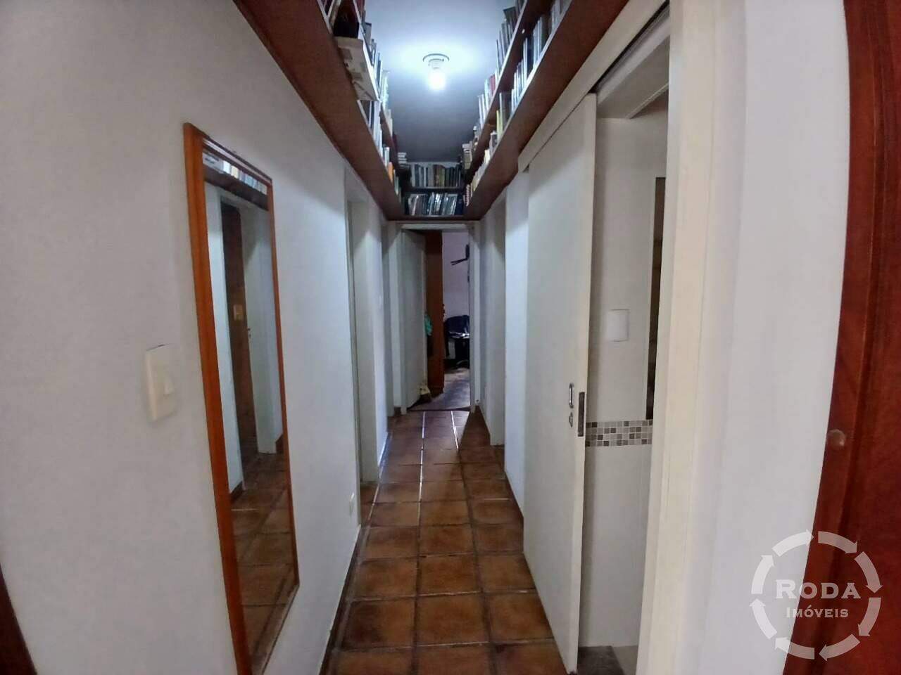 Apartamento à venda no Embaré: 