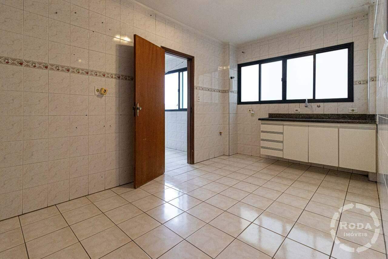 Apartamento à venda no Ponta da Praia: 