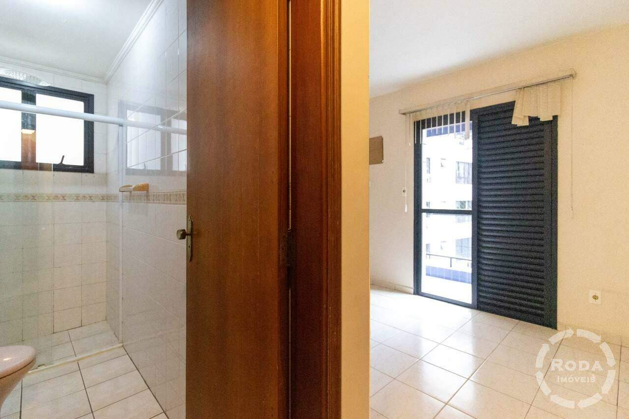 Apartamento à venda no Ponta da Praia: 