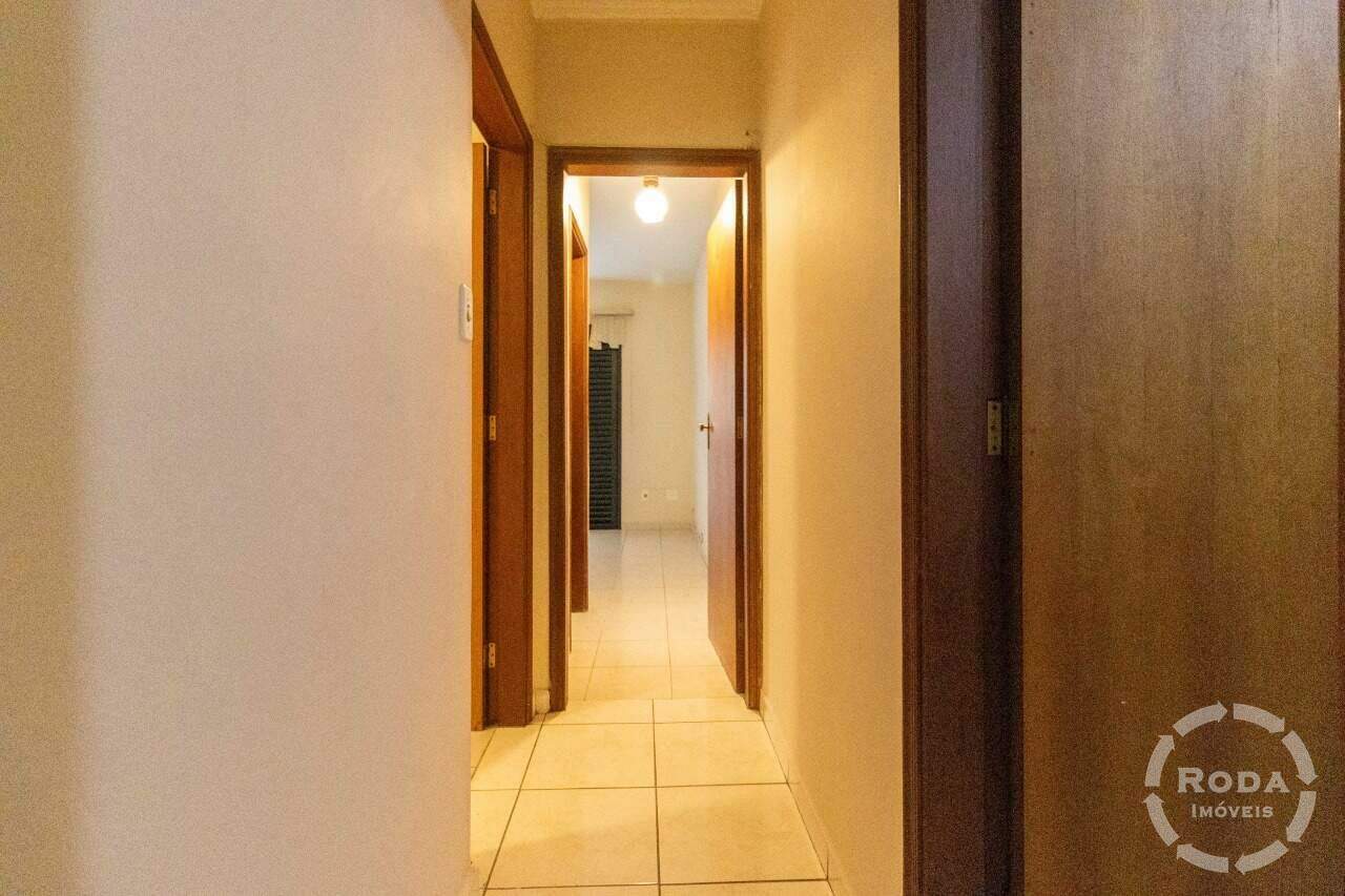Apartamento à venda no Ponta da Praia: 