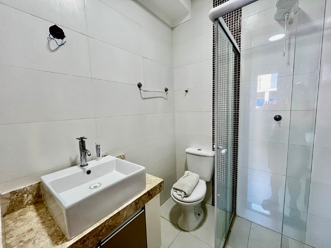 Casa de Condomínio à venda no Marapé: 