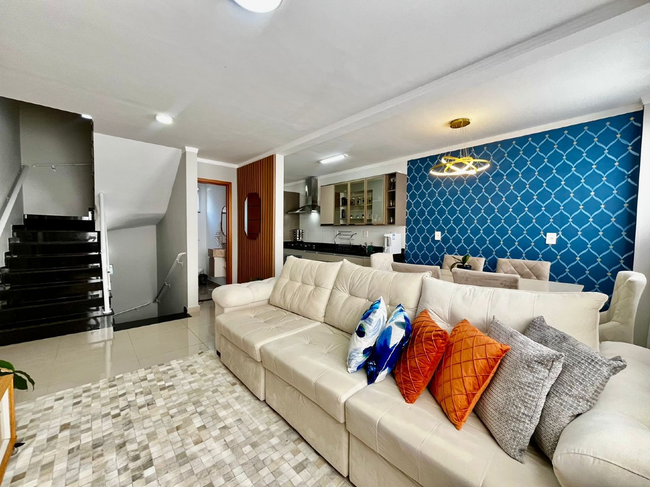 Casa de Condomínio à venda no Marapé: 