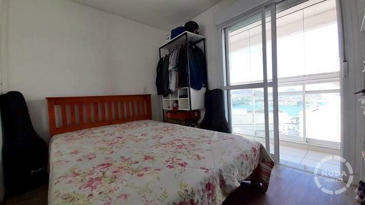 Cobertura à venda no Ponta da Praia: 