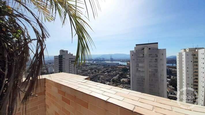 Cobertura à venda no Ponta da Praia: 