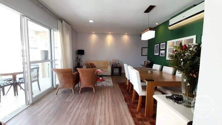 Cobertura à venda no Ponta da Praia: 