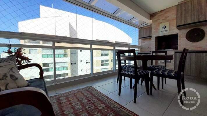 Cobertura à venda no Ponta da Praia: 