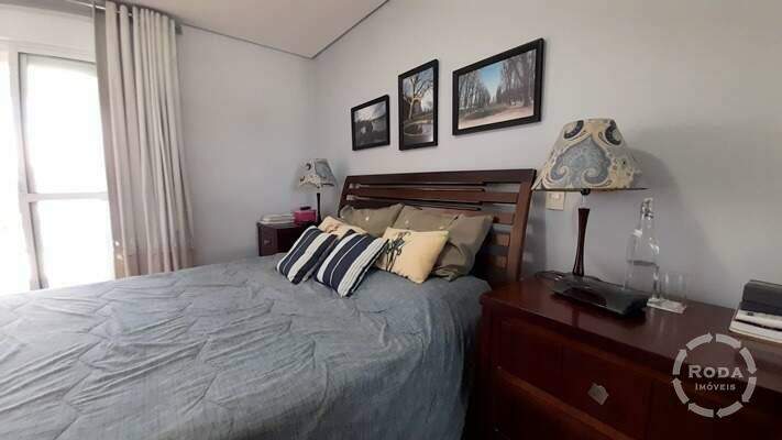 Cobertura à venda no Ponta da Praia: 