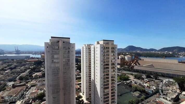 Cobertura à venda no Ponta da Praia: 