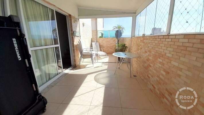 Cobertura à venda no Ponta da Praia: 