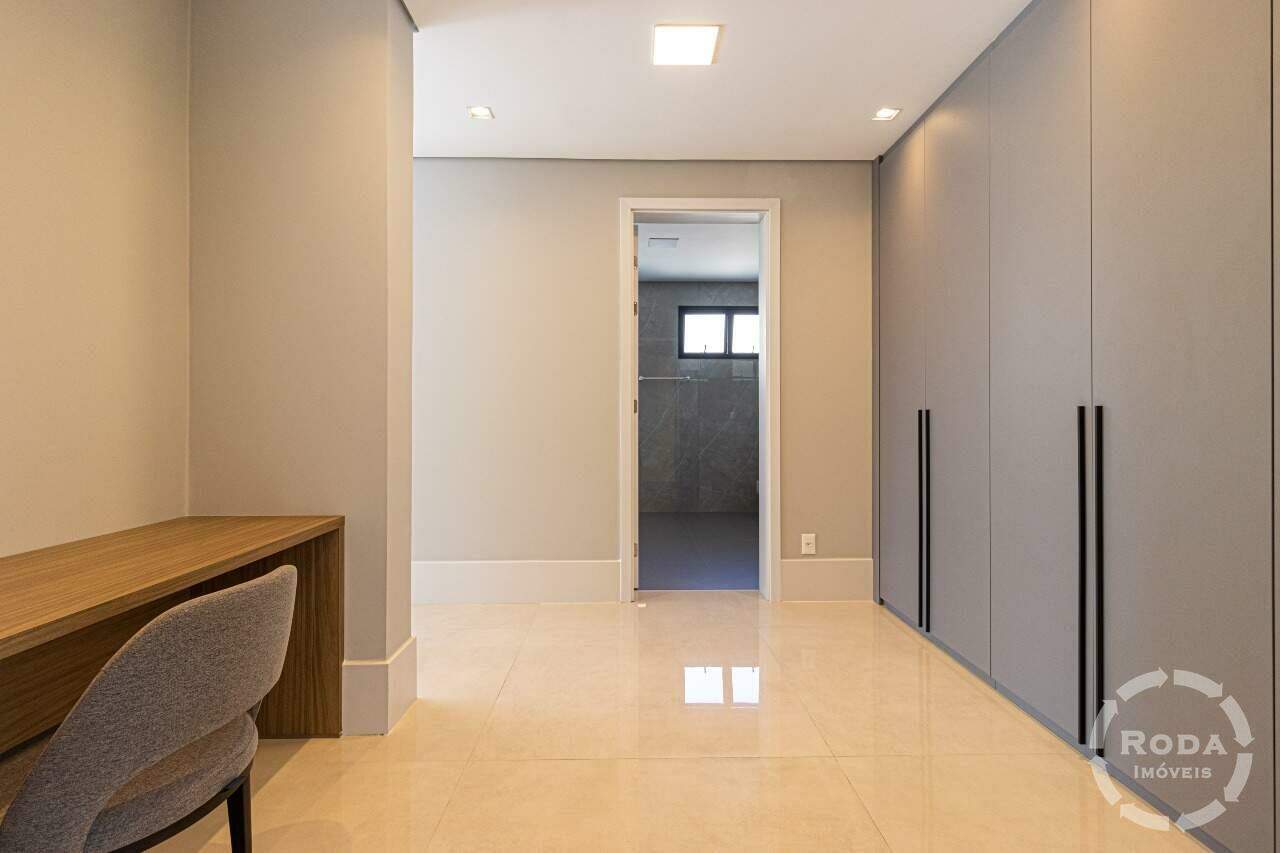 Casa de Condomínio à venda no Jardim Acapulco: 
