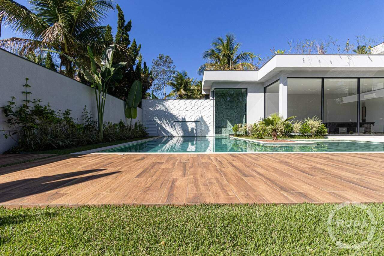 Casa de Condomínio à venda no Jardim Acapulco: 