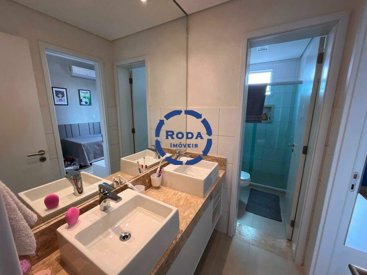 Apartamento à venda no Embaré: