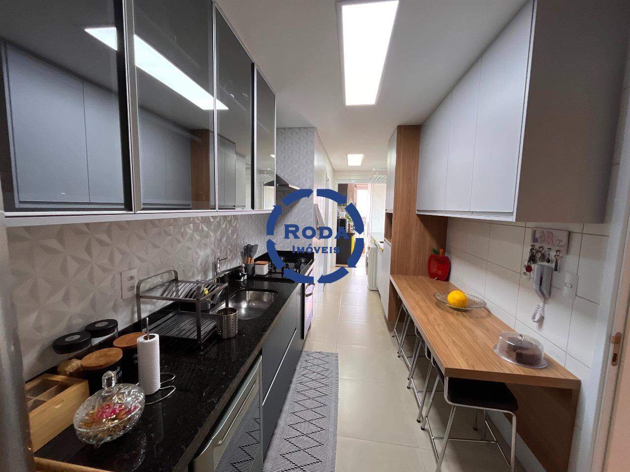 Apartamento à venda no Embaré: