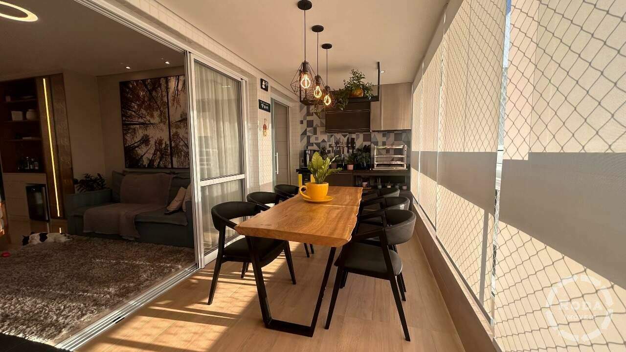 Apartamento à venda no Embaré: 