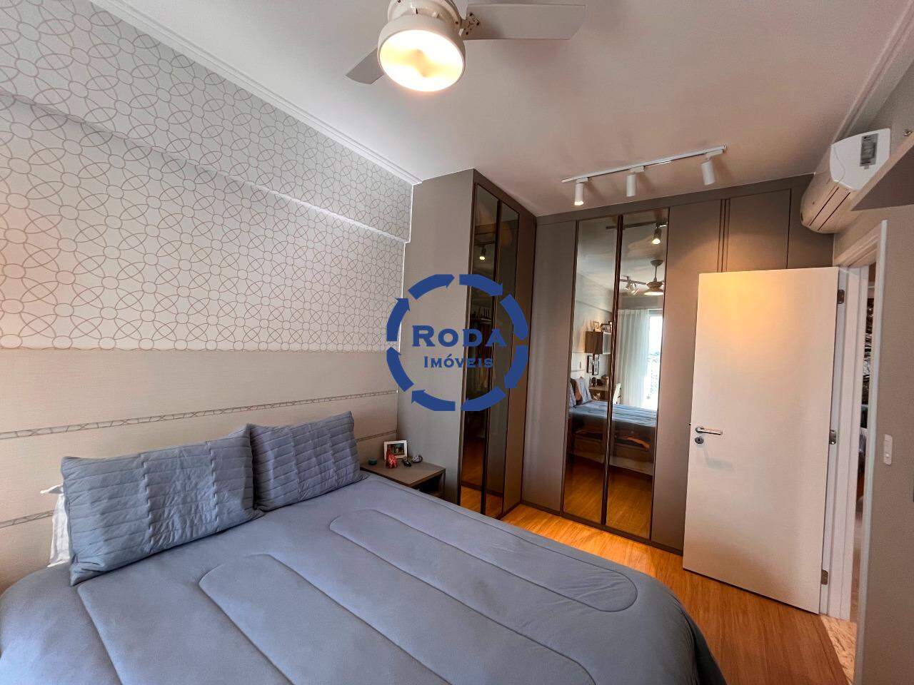 Apartamento à venda no Embaré: