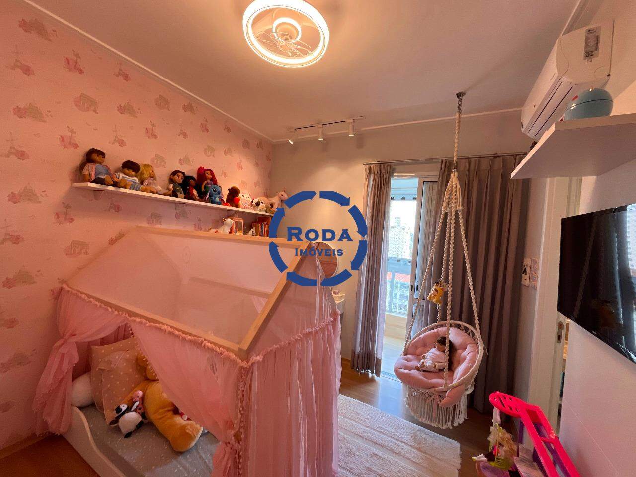 Apartamento à venda no Embaré:
