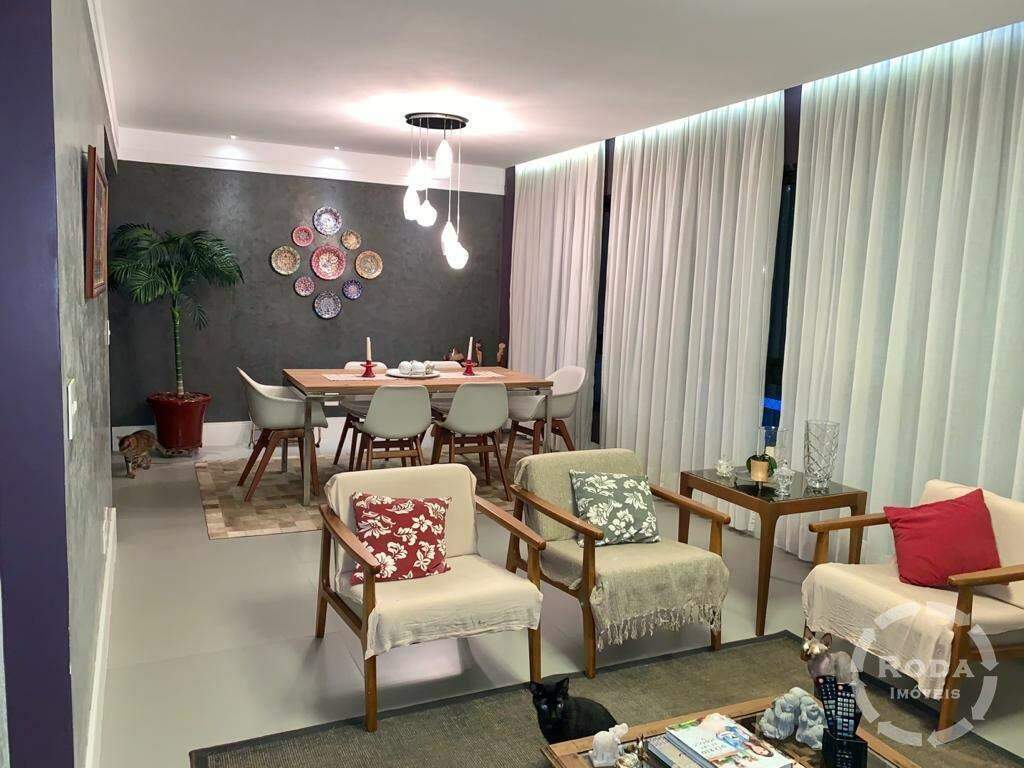 Casa de Condomínio à venda no Ponta da Praia: 