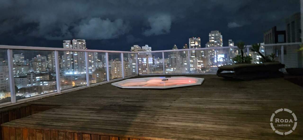 Cobertura à venda no Embaré: 