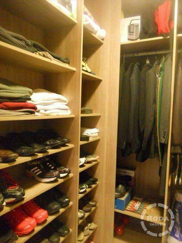 Cobertura à venda no Embaré: 