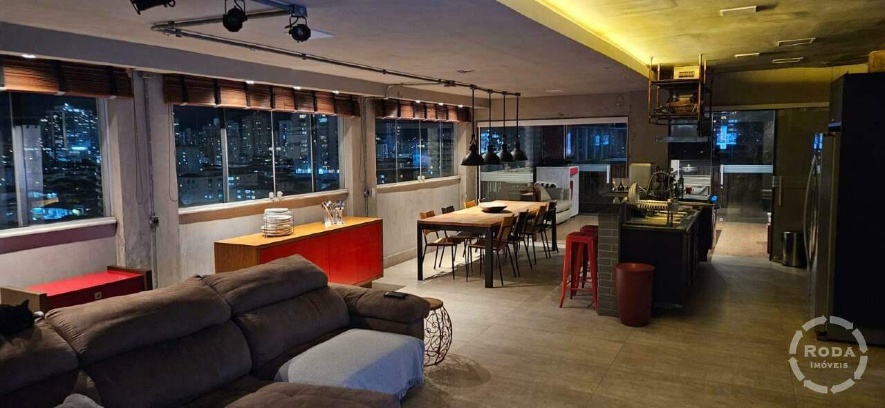 Cobertura à venda no Embaré: 