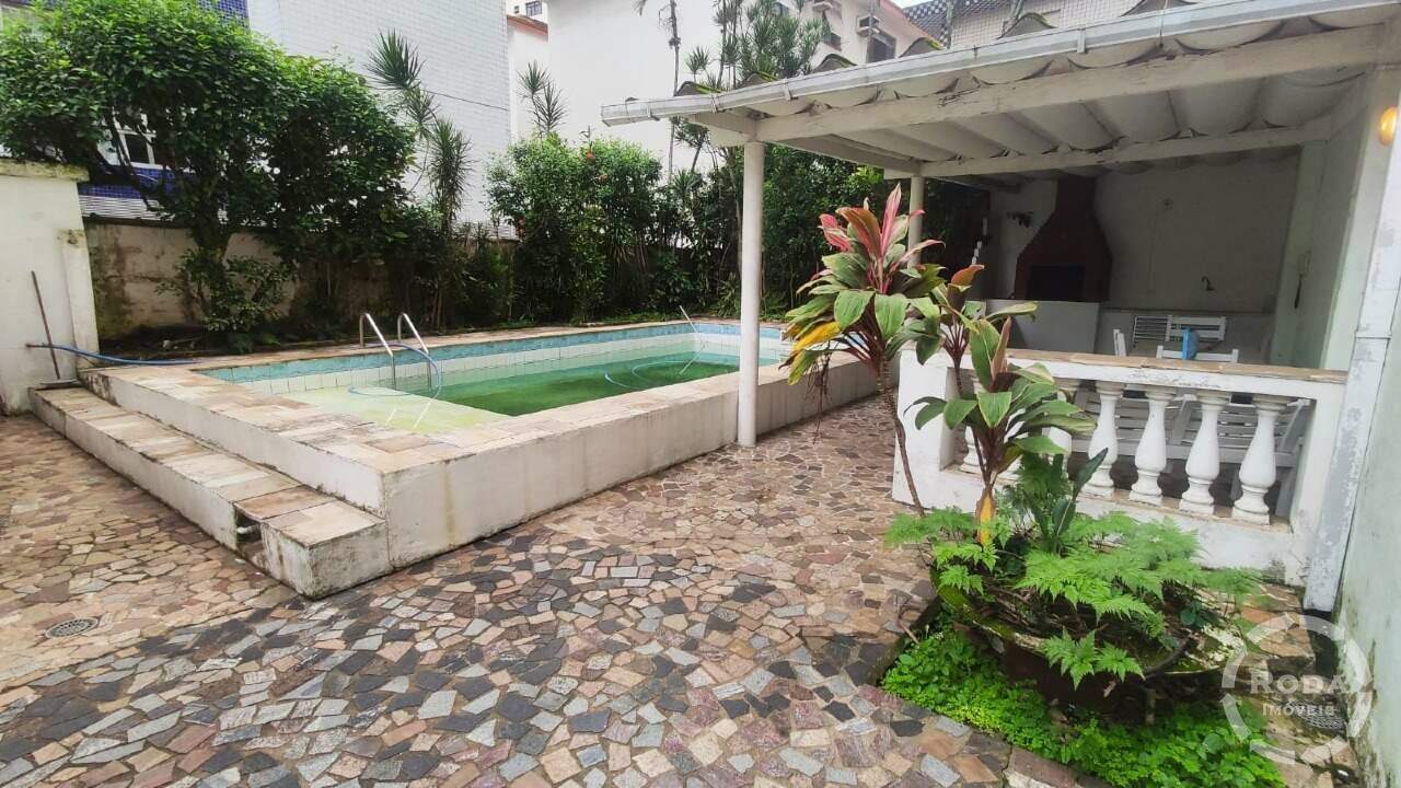 Sobrado à venda no Ponta da Praia: 