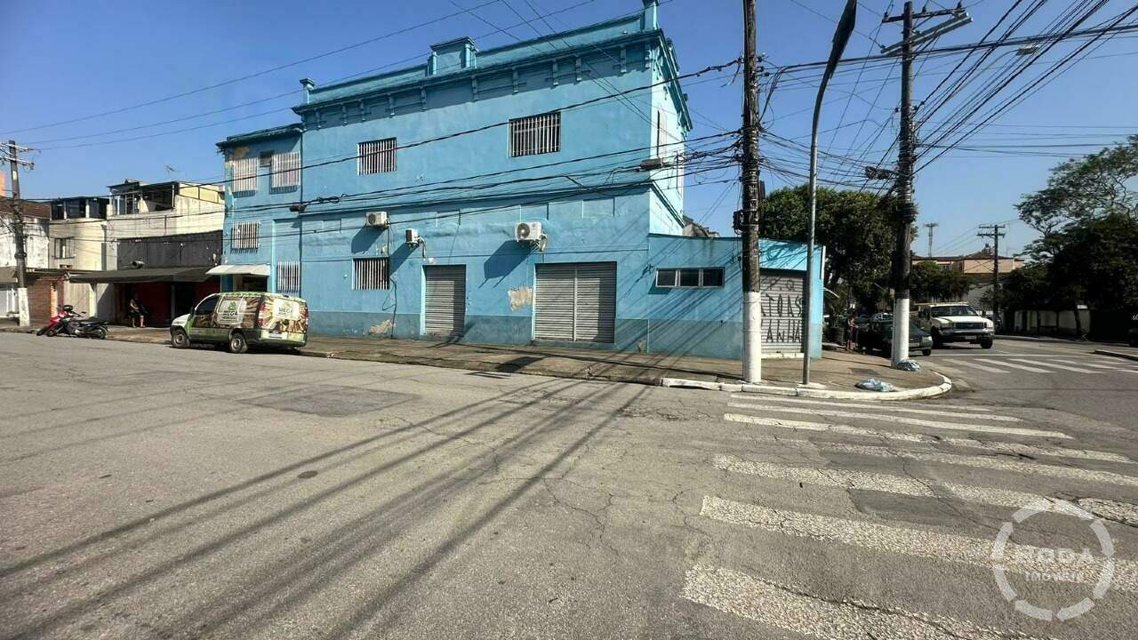 Terreno à venda no Macuco: 